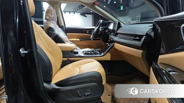 Kia Carnival 4th generation 2021 Черный из Кореи, фото 2