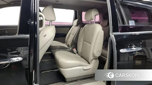 Kia All New Carnival 2018 Черный из Кореи, фото 2