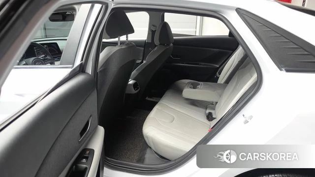 Hyundai Avante (CN7) 2021 Белый из Кореи, фото 2