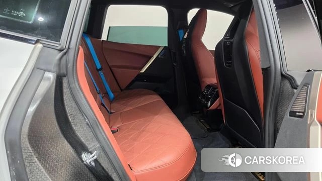 BMW iX 2023 Белый из Кореи, фото 2