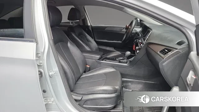 Hyundai Sonata New Rise 2019 Серебристо-серый из Кореи, фото 2