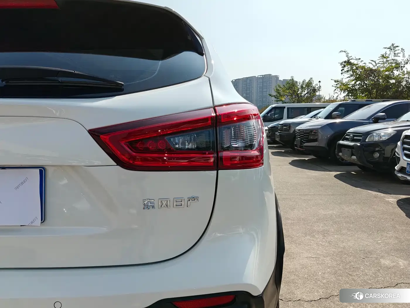 Nissan Qashqai 2023 Белый из Китая, фото 2