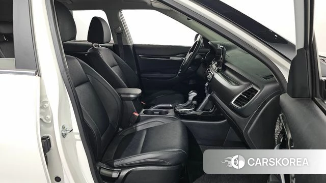 Kia Seltos 2022 Белый из Кореи, фото 2