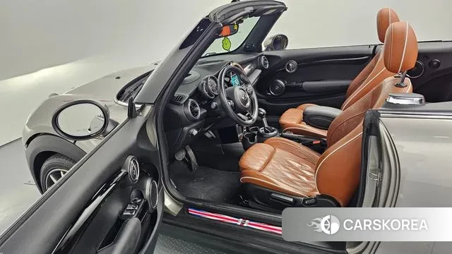 Mini Cooper S Convertible 2018 Серый из Кореи, фото 2