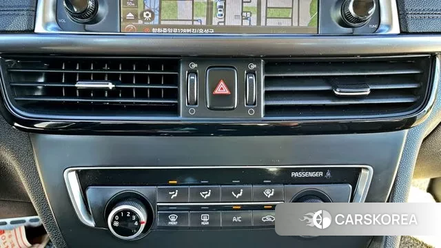 Kia K5 second generation 2018 Белый из Кореи, фото 2