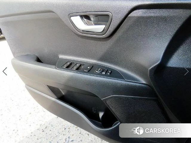 Kia Stonic 2019 Синий из Кореи, фото 2