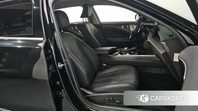 Kia K8 Hybrid 2023 Черный из Кореи, фото 2