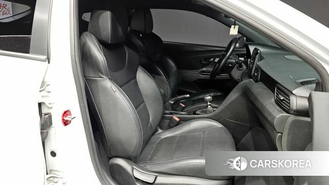 Hyundai Veloster (JS) 2018 Белый из Кореи, фото 2