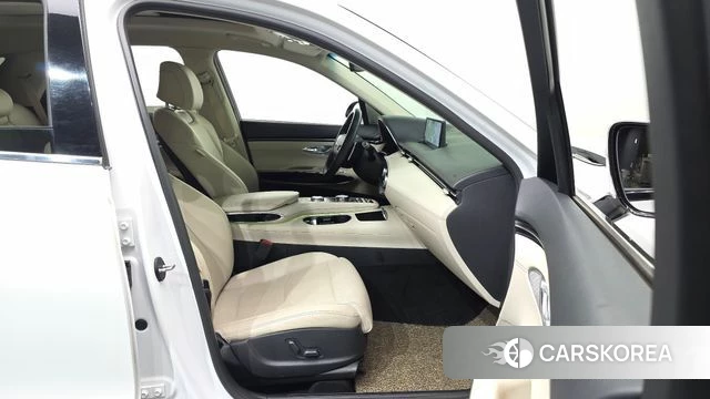Genesis GV70 2021 Белый из Кореи, фото 2