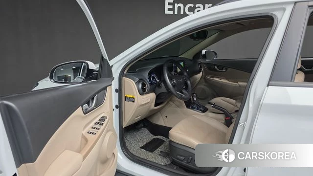Hyundai Kona 2018 Белый из Кореи, фото 2