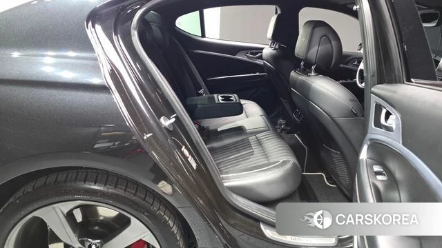 Genesis G70 2019 Черный из Кореи, фото 2