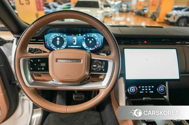 Land Rover Range Rover 5th Generation 2023 Белый из Кореи, фото 2