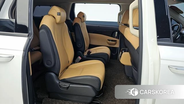 Kia Carnival 4th generation 2022 Белый из Кореи, фото 2