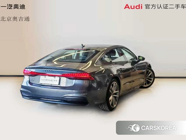 Audi A7 2025 Темно-серый из Китая, фото 2