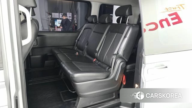 Hyundai Staria 2021 Серебряный из Кореи, фото 2