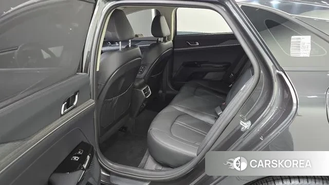 Kia The New K5 3rd generation 2024 Серый из Кореи, фото 2