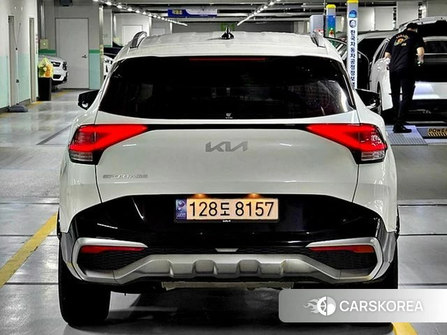 Kia Sportage 5th Generation 2022 Белый из Кореи, фото 2