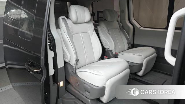 Hyundai The New Staria 2024 Черный из Кореи, фото 2