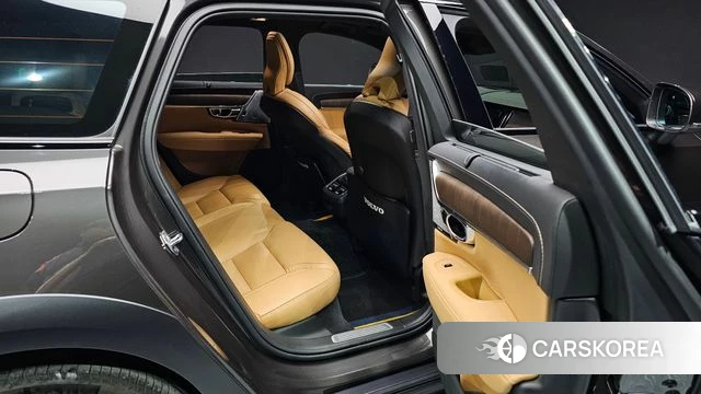 Volvo V90 Cross-Country id 3965217 из Кореи 2