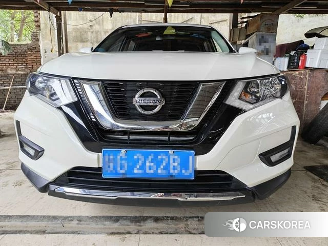 Nissan Qijun 2021 Белый из Китая, фото 2