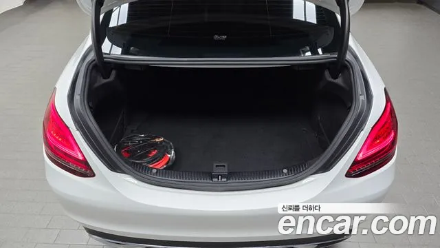 Mercedes-Benz C-Class W205 id 2702995 из Кореи 2