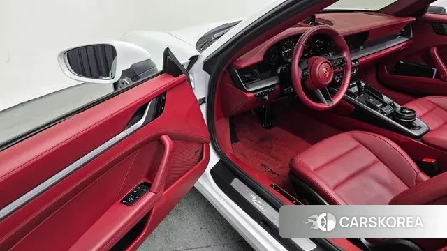 Porsche 911(992) 2024 Белый из Кореи, фото 2