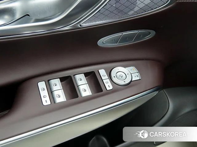 Genesis GV70 2021 Серый из Кореи, фото 2