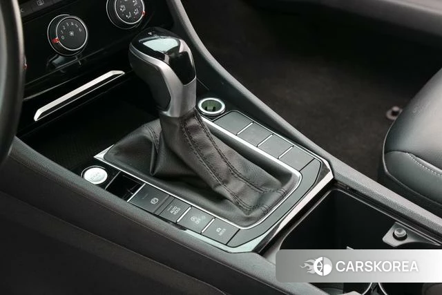Volkswagen Sagitar 2022 Белый из Китая, фото 2