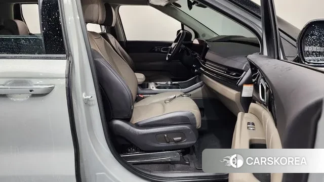 Kia The New Carnival 4th Generation 2024 Серый из Кореи, фото 2