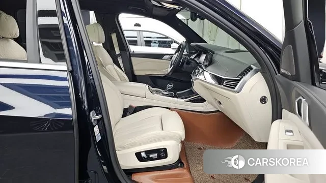 BMW X7 (G07) 2020 Черный из Кореи, фото 2