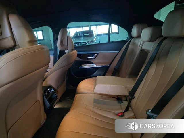 Mercedes-Benz E-Class W214 2025 Серебряный из Кореи, фото 2