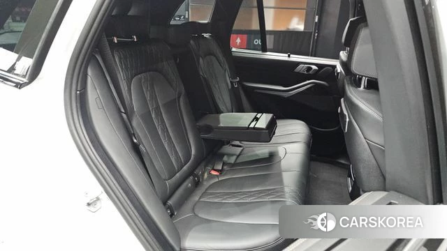 BMW X5 (G05) 2023 Белый из Кореи, фото 2