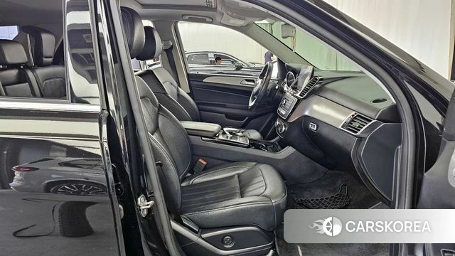 Mercedes-Benz GLE - Class W166 2018 Черный из Кореи, фото 2