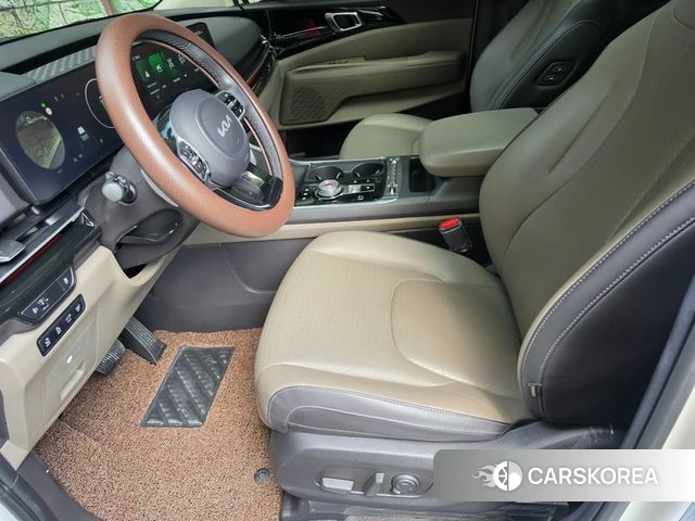 Kia The New Carnival 4th Generation 2023 Белый из Кореи, фото 2