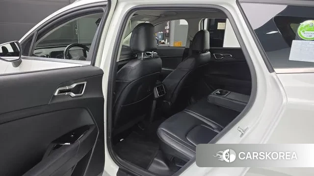 Kia Sportage 5th Generation 2021 Белый из Кореи, фото 2