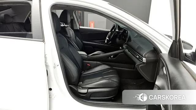 Hyundai Avante (CN7) 2021 Белый из Кореи, фото 2