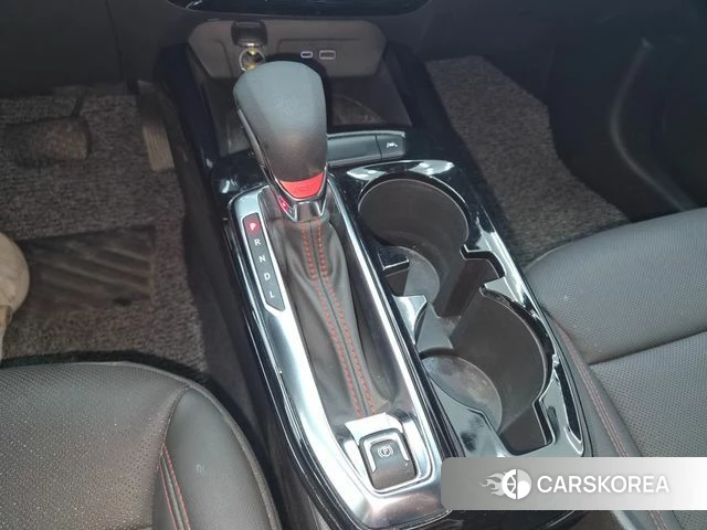 Chevrolet (GM Daewoo) Trax Crossover 2023 Черный из Кореи, фото 2