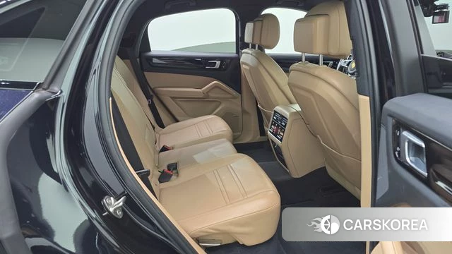 Porsche Cayenne (PO536) 2021 Черный из Кореи, фото 2