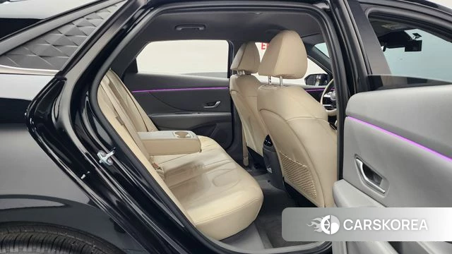 Hyundai The New Avante (CN7) 2025 Черный из Кореи, фото 2