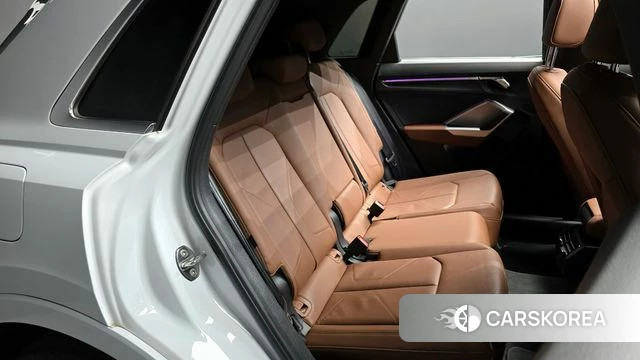 Audi Q3 (F3) 2022 Белый из Кореи, фото 2