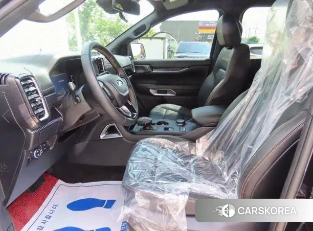 Ford Ranger 4th Generation 2023 Черный из Кореи, фото 2