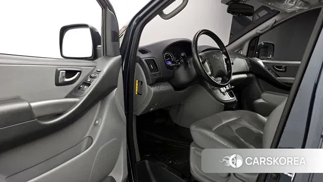 Hyundai The New Grand Starex 2018 Серый из Кореи, фото 2