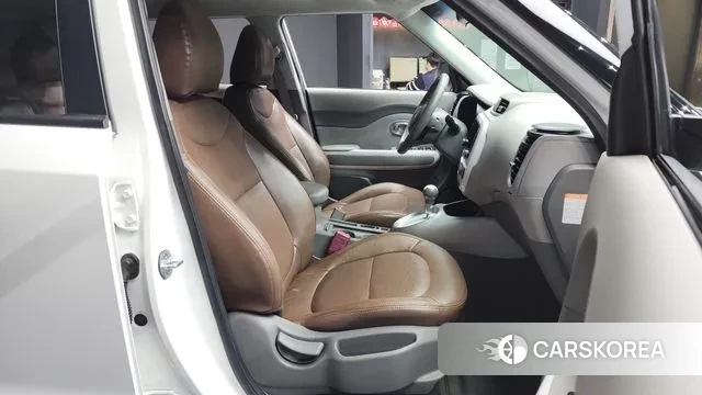 Kia Soul EV 2018 Белый из Кореи, фото 2