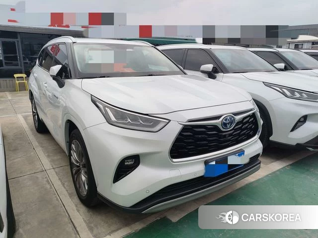 Toyota Highlander 2022 Белый из Китая, фото 2