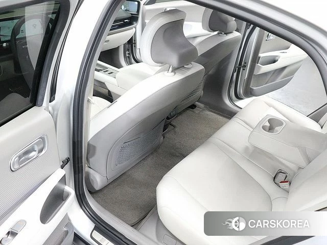 Hyundai Ionic 6 2023 Серебряный из Кореи, фото 2