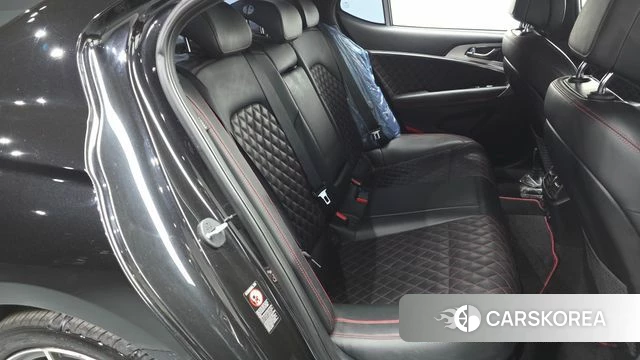Genesis G70 2019 Черный из Кореи, фото 2