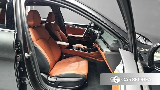 Kia The New K5 3rd generation 2024 Серый из Кореи, фото 2