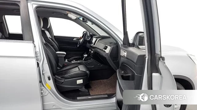 Ssangyong Rexton Sports 2019 Серебряный из Кореи, фото 2