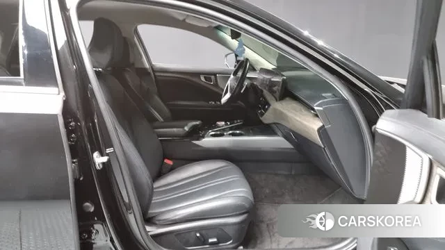 Kia K8 2022 Черный из Кореи, фото 2