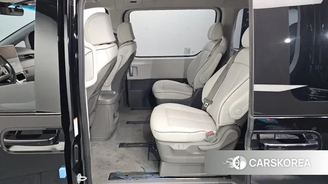 Hyundai Staria 2021 Черный из Кореи, фото 2